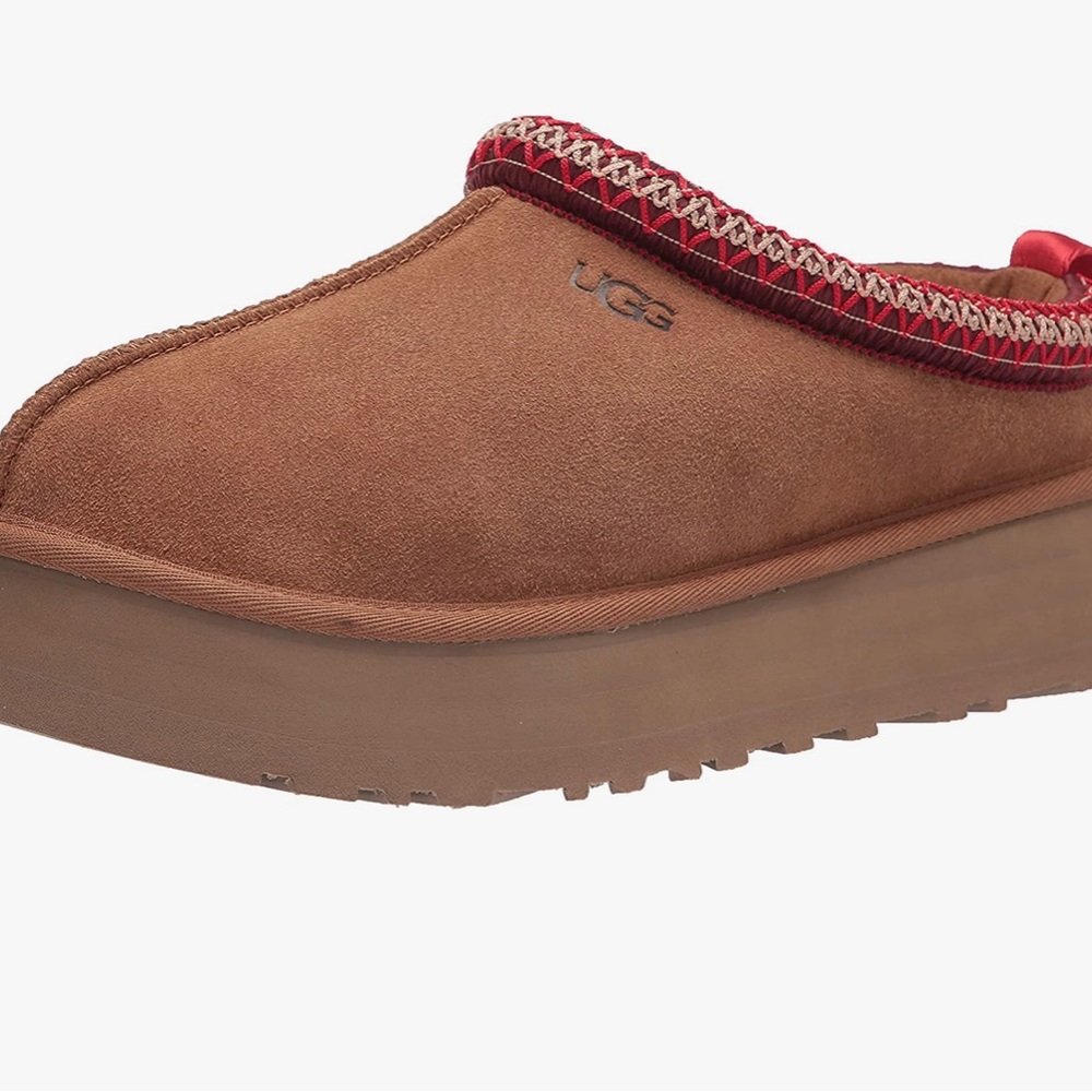 Ugg tazz slippers size 8 brand new